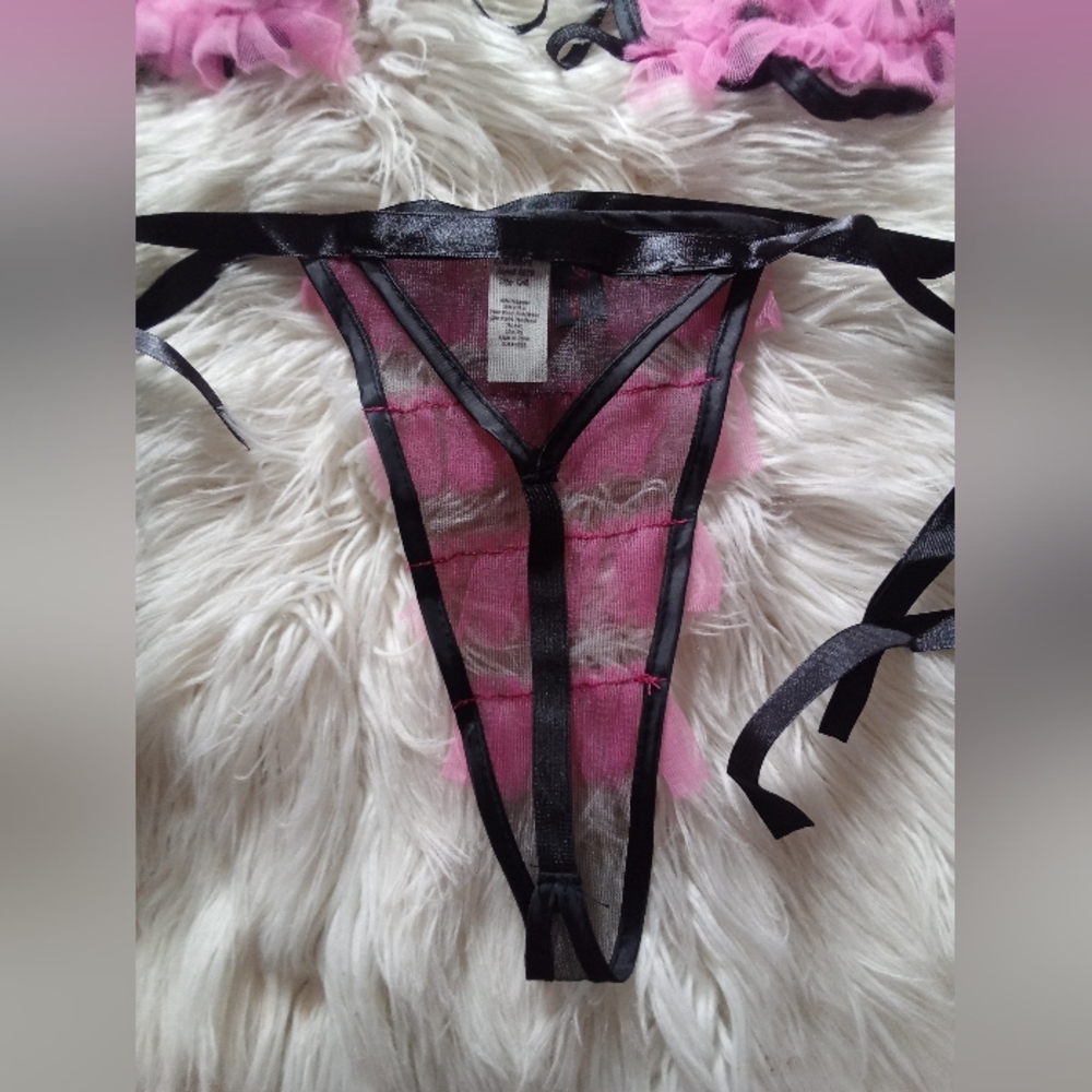 Chic Pink Bunny Ruffled Bra Set - Picture 3 of 6